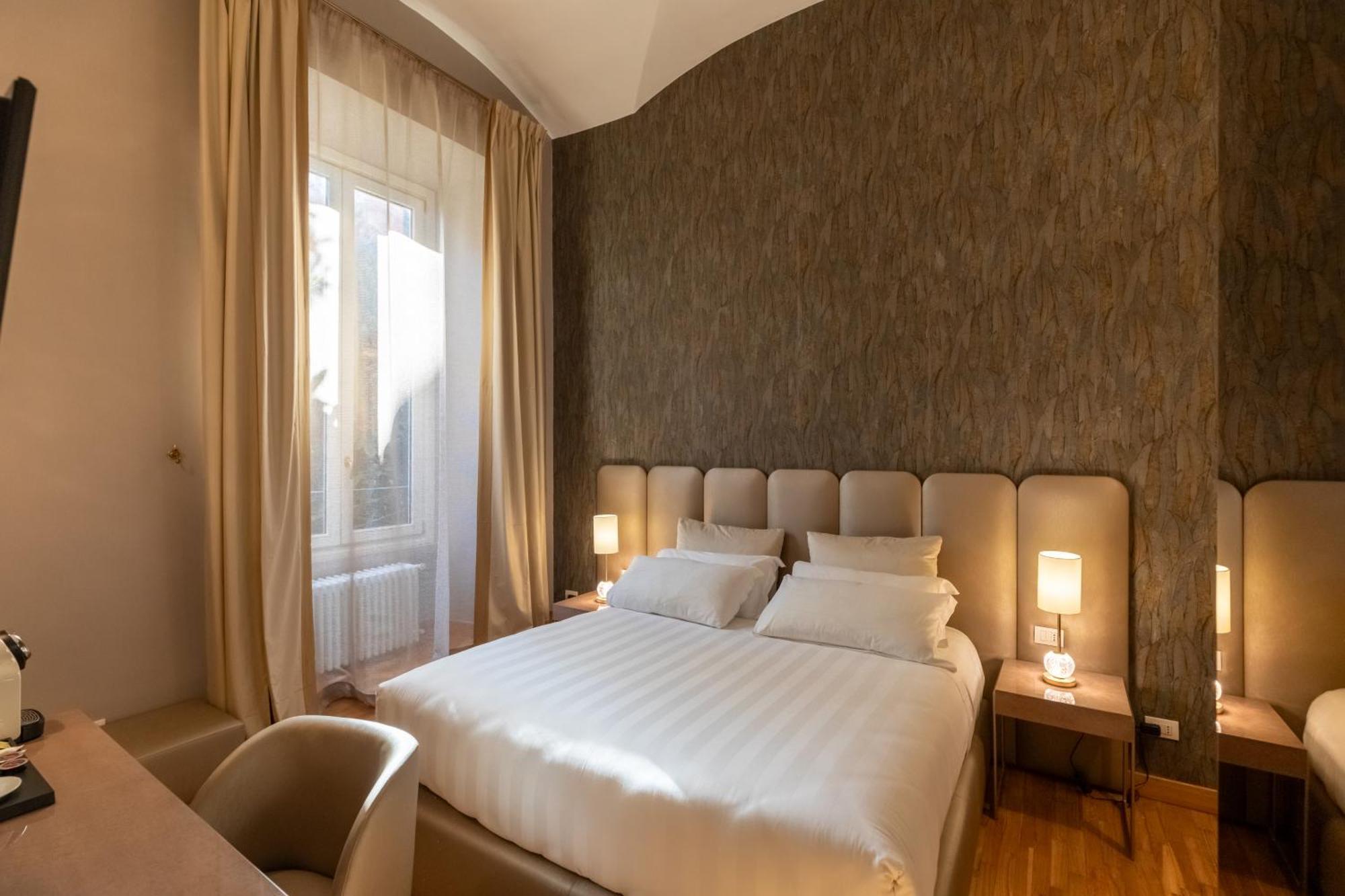 Residenza Pierret Hotel Rome Bagian luar foto