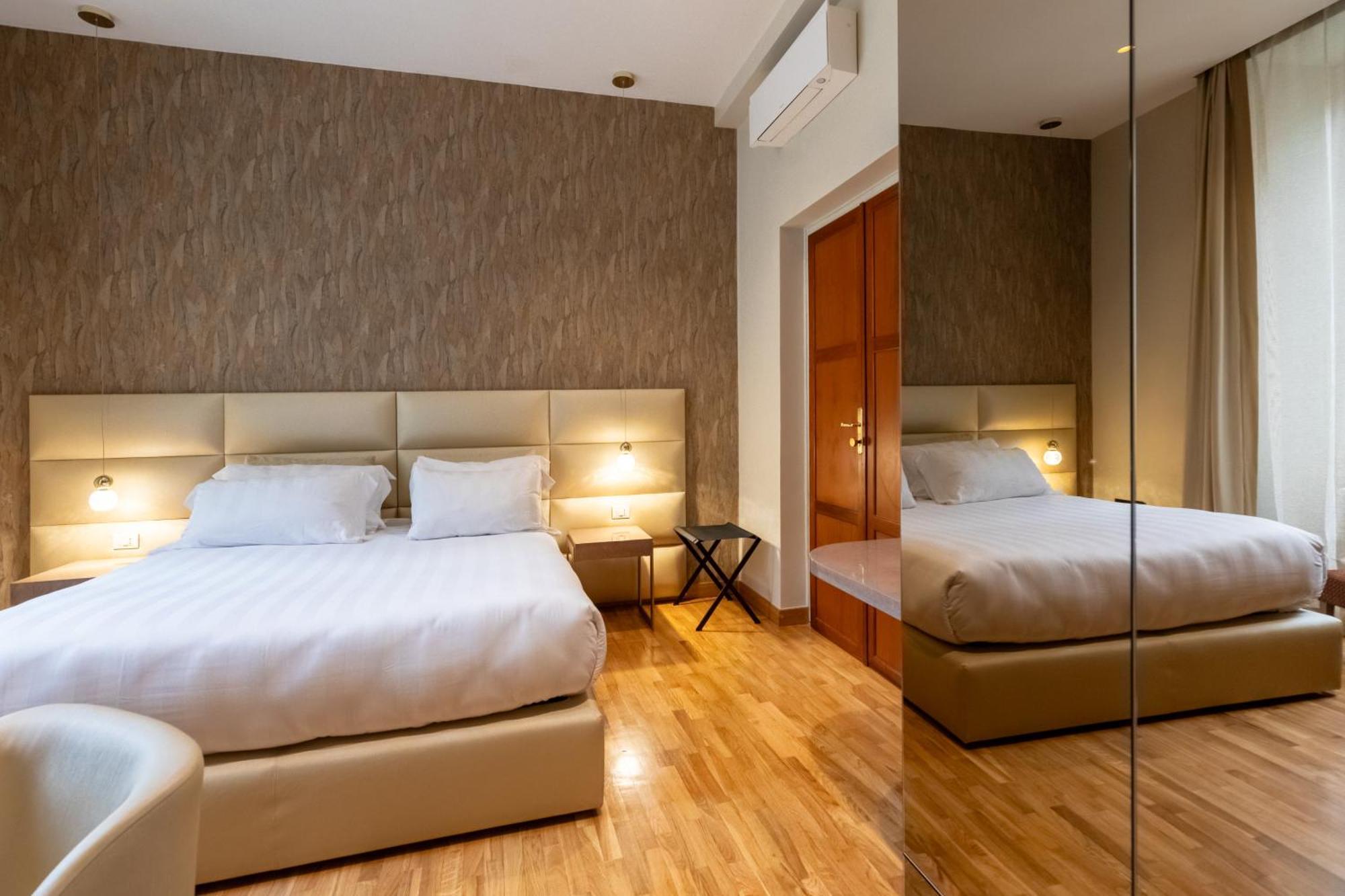 Residenza Pierret Hotel Rome Bagian luar foto