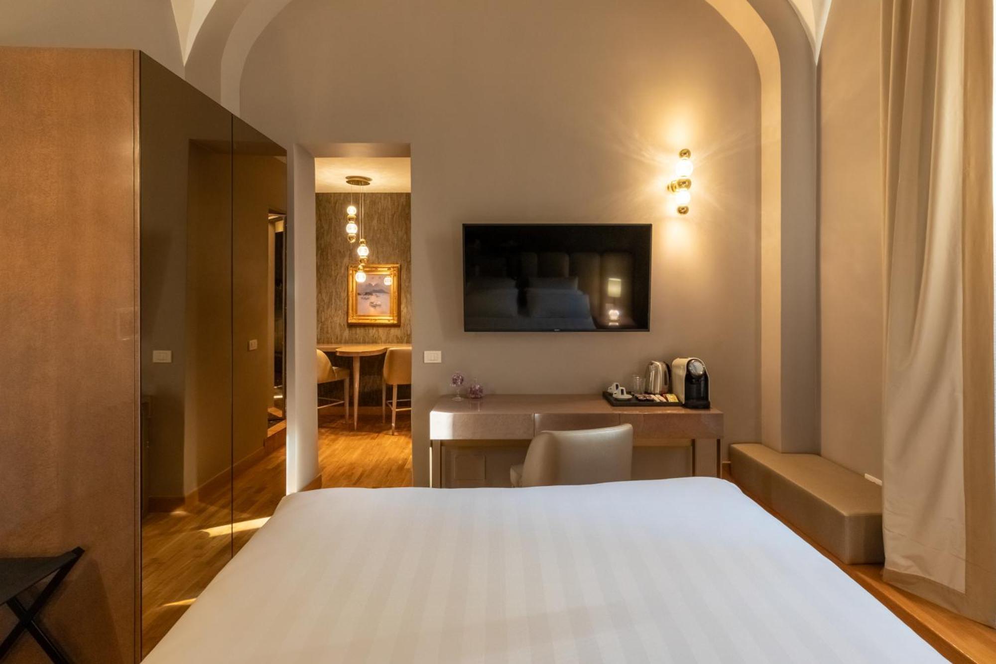 Residenza Pierret Hotel Rome Bagian luar foto