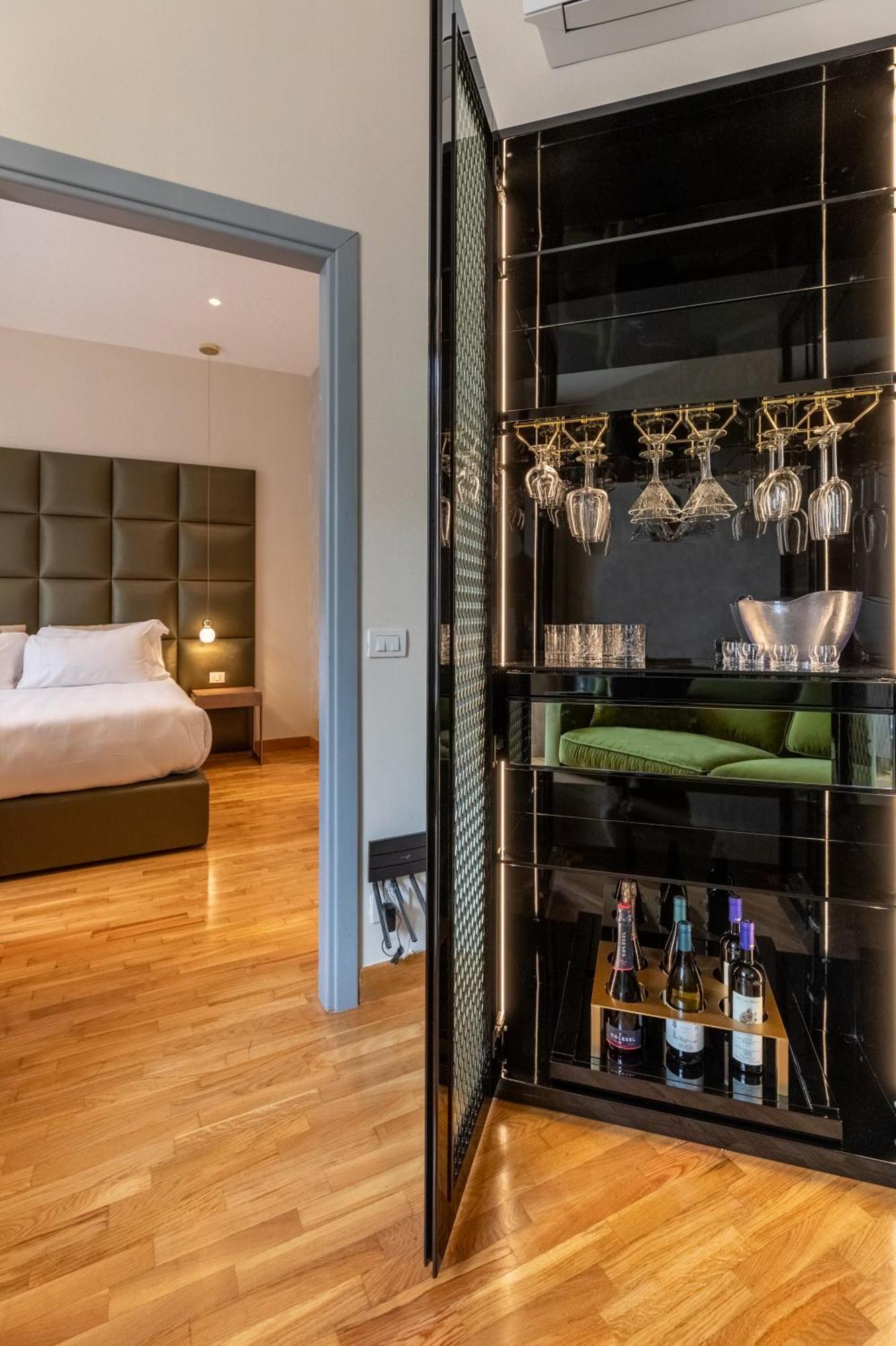 Residenza Pierret Hotel Rome Bagian luar foto
